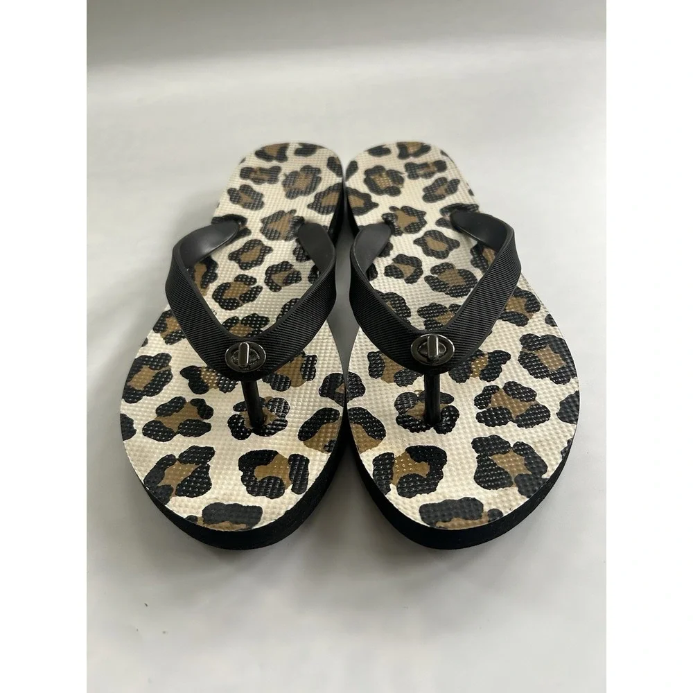 Coach Women's thong/flip flop leopard print Size 7/8